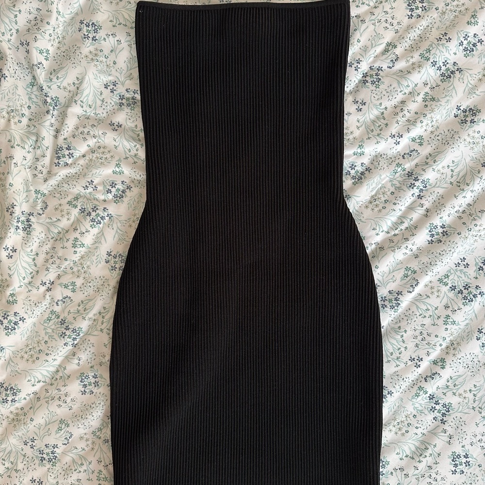 Babaton Black Strapless Bodycon Dress